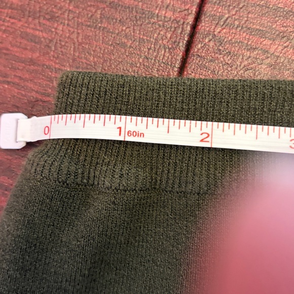 Adrienne Vittadini Olive Green Knit Skirt - Picture 6 of 10